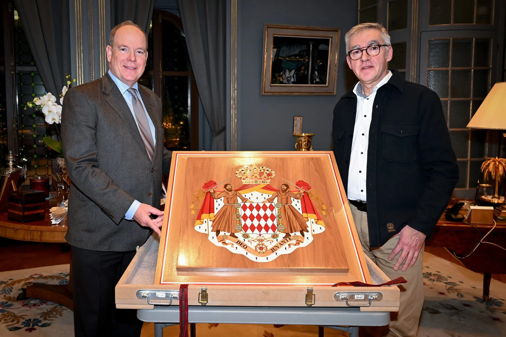 Armoiries princières de Monaco — vue détail