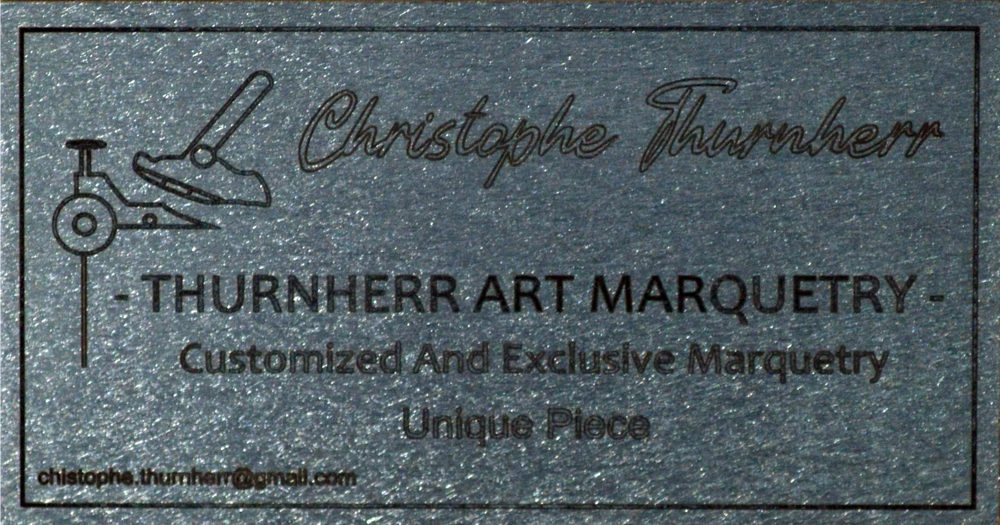 Plaque inox brossé gravée au dos de l'échiquier
